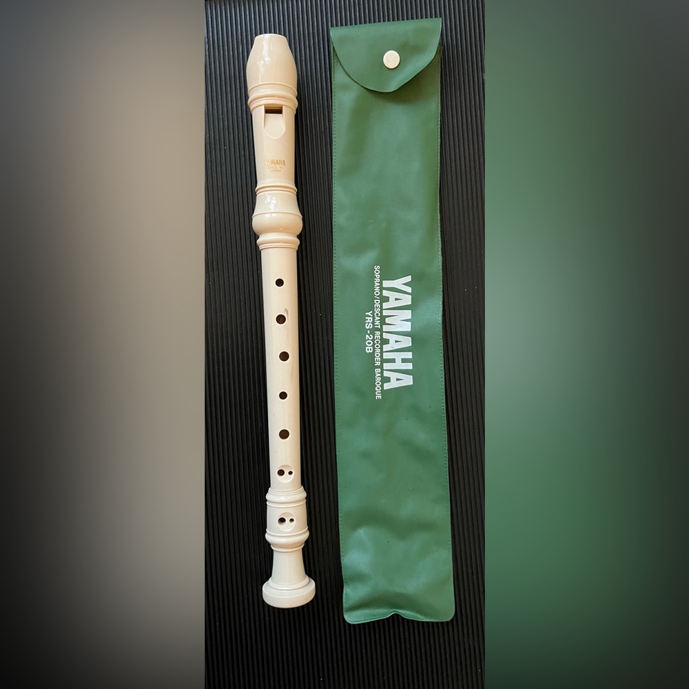 Yamaha YRS-20B Vintage Recorder Made in Japan Soprano Descant Baroque
